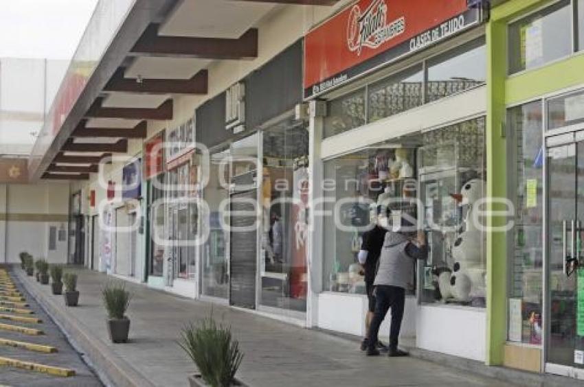 DÍA SOLIDARIO . PLAZA DORADA