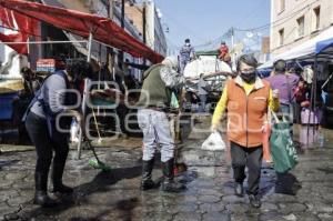 LIMPIEZA MERCADO 5 DE MAYO