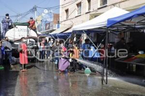 LIMPIEZA MERCADO 5 DE MAYO