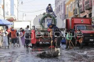 LIMPIEZA MERCADO 5 DE MAYO