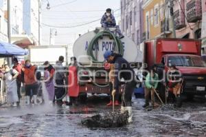 LIMPIEZA MERCADO 5 DE MAYO