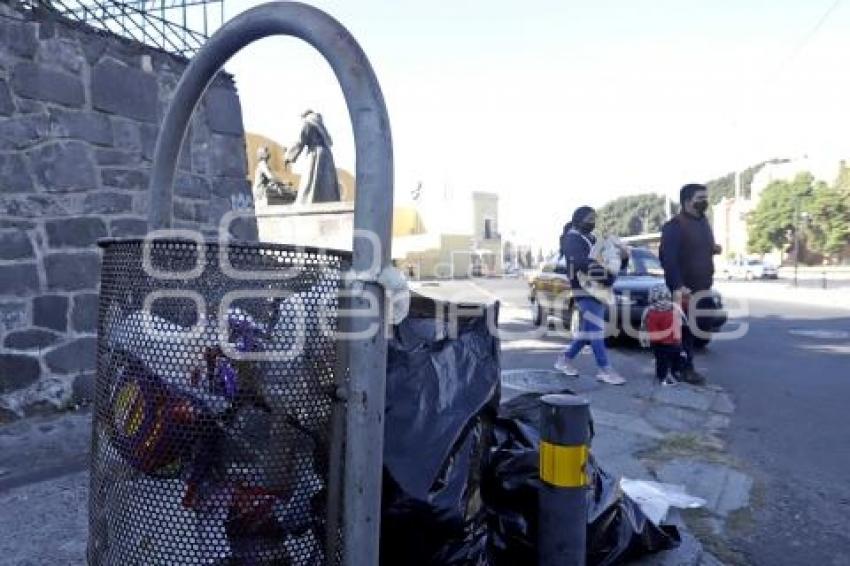 BASURA . AÑO NUEVO