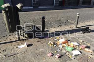 BASURA . AÑO NUEVO