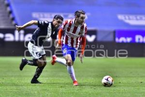 FÚTBOL . CLUB PUEBLA VS CHIVAS