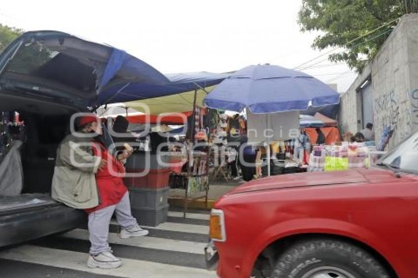 TIANGUIS SAN ISIDRO