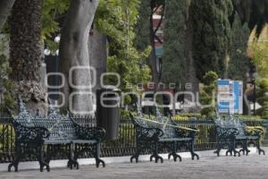 CONFINAMIENTO . ZÓCALO