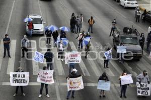 CIERRE VÍA ATLIXCÁYOTL . PANISTAS