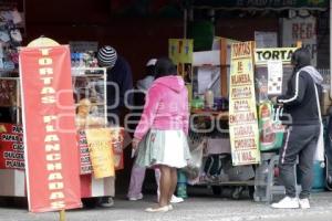 VENDEDORES AMBULANTES