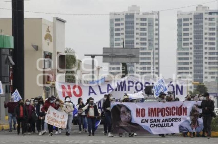 CIERRE VÍA ATLIXCÁYOTL . PANISTAS