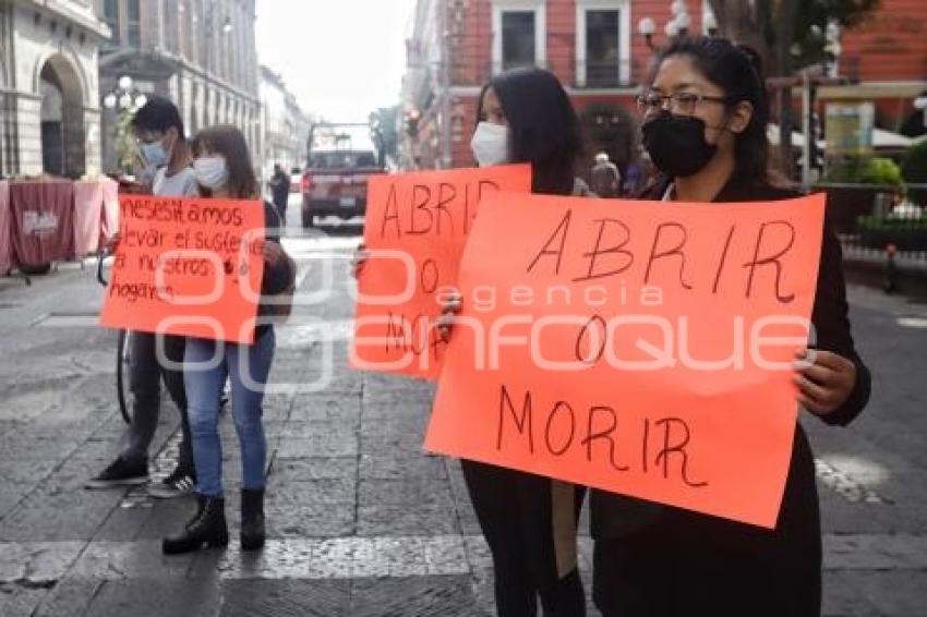 MANIFESTACIÓN COMERCIANTES