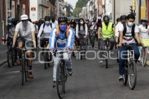 BICICLETA BLANCA