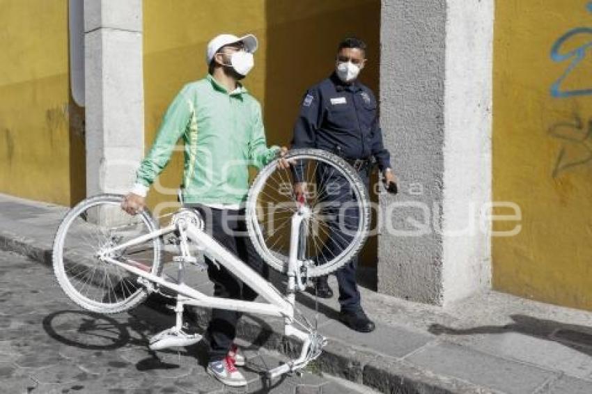 BICICLETA BLANCA