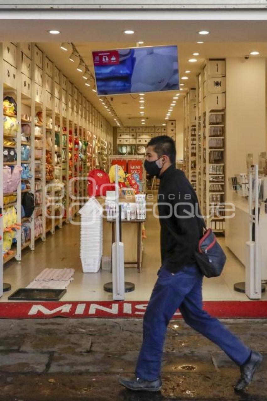 ECONOMÍA . REAPERTURA COMERCIOS