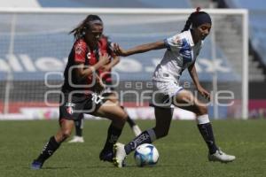 FÚTBOL FEMENIL . CLUB PUEBLA VS ATLAS