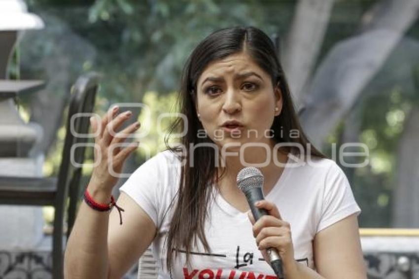 CLAUDIA RIVERA