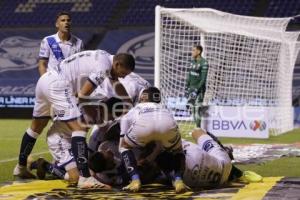 FÚTBOL . CLUB PUEBLA VS NECAXA