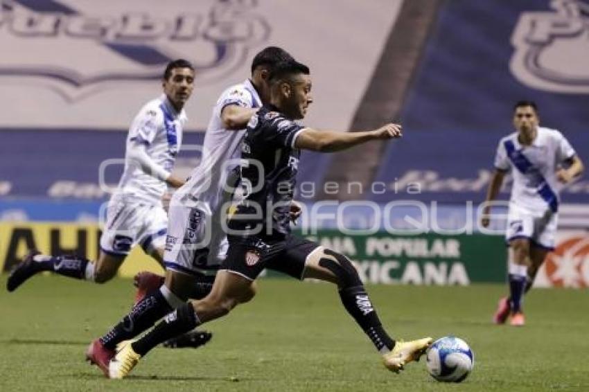 FÚTBOL . CLUB PUEBLA VS NECAXA