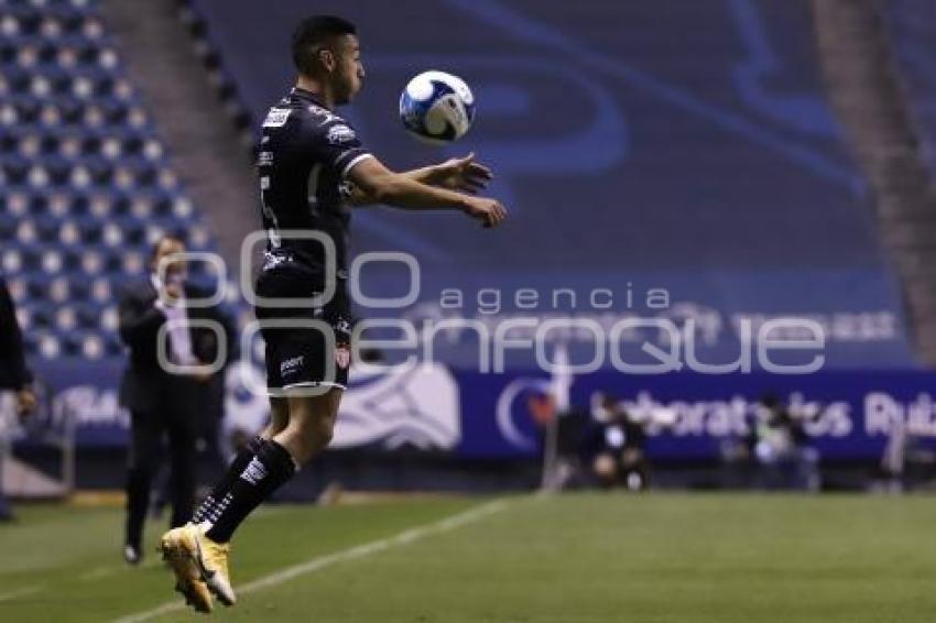 FÚTBOL . CLUB PUEBLA VS NECAXA