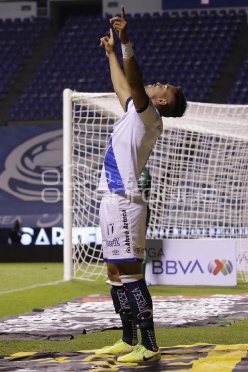 FÚTBOL . CLUB PUEBLA VS NECAXA