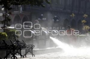 LIMPIEZA CONTENEDORES DE BASURA