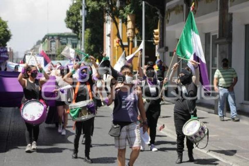 MANIFESTACIÓN FEMINISTA