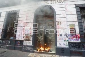 DÍA DE LA MUJER . PROTESTA