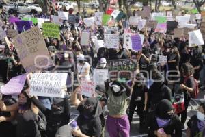 DÍA DE LA MUJER . PROTESTA . FISCALÍA