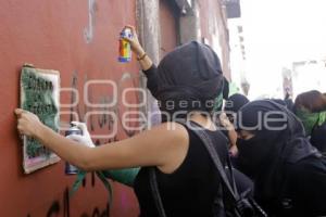 DÍA DE LA MUJER . MANIFESTACIÓN