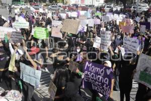 DÍA DE LA MUJER . PROTESTA . FISCALÍA