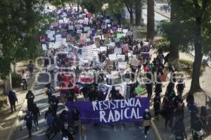 DÍA DE LA MUJER . MANIFESTACIÓN