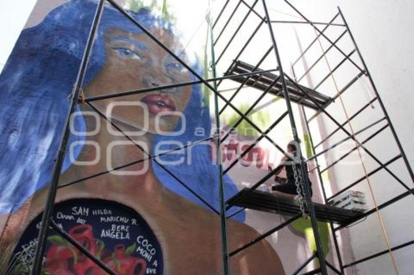 MURAL . DÍA DE LA MUJER