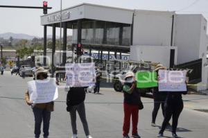 MANIFESTACIÓN . VECINOS SANTA CATARINA