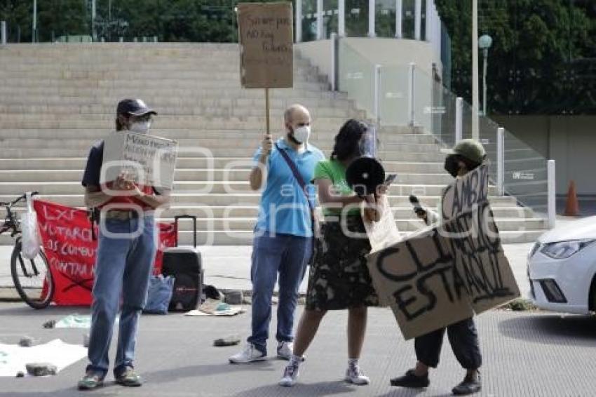 MANIFESTACIÓN CONTRA LEY ENERGÉTICA