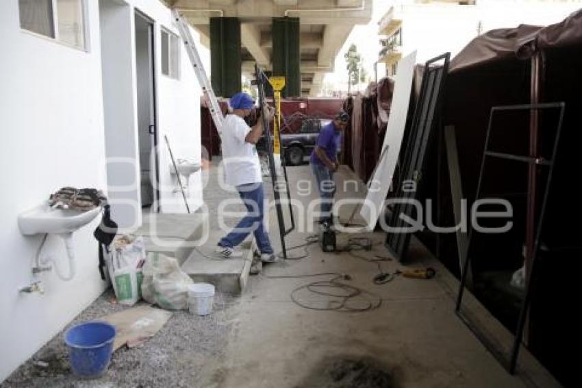 MERCADO AMALUCAN . LOCALES PROVISIONALES