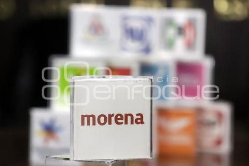 LOGO MORENA