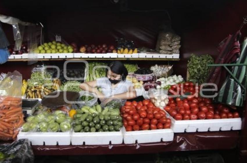 MERCADO AMALUCAN