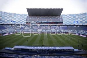 FÚTBOL . ESTADIO CUAUHTÉMOC