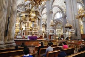 VIERNES SANTO . VIACRUCIS