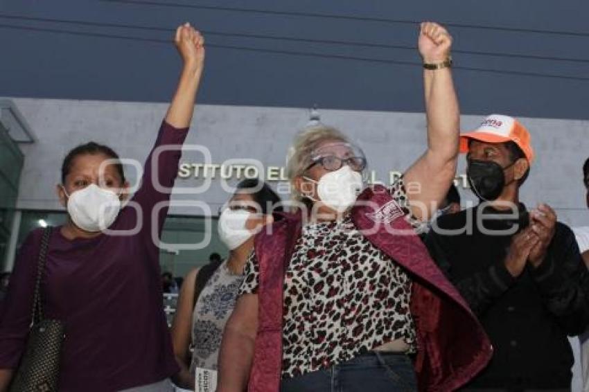 MORENA . PROTESTA