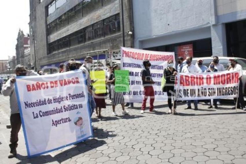 MANIFESTACIÓN BAÑOS PÚBLICOS