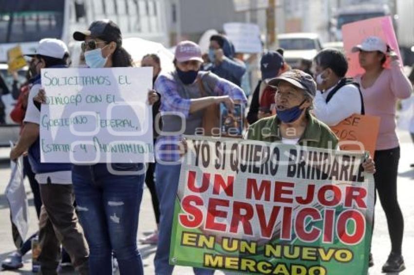 MANIFESTACIÓN MERCADO AMALUCAN