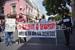 MANIFESTACIÓN BAÑOS PÚBLICOS