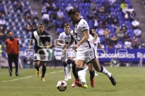 FÚTBOL . CLUB PUEBLA VS PUMAS