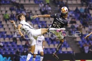 FÚTBOL . CLUB PUEBLA VS PUMAS