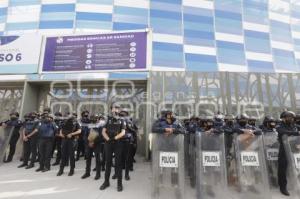 FÚTBOL . REAPERTURA ESTADIO CUAUHTÉMOC