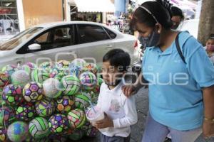 DÍA DEL NIÑO . JUGUETERÍAS