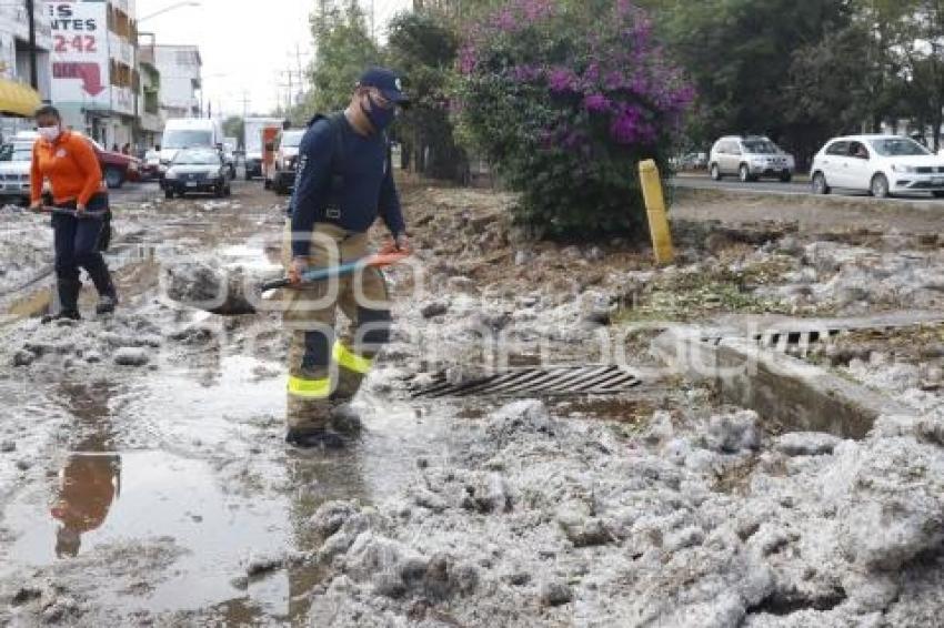 GRANIZO . CIUDAD SATÉLITE