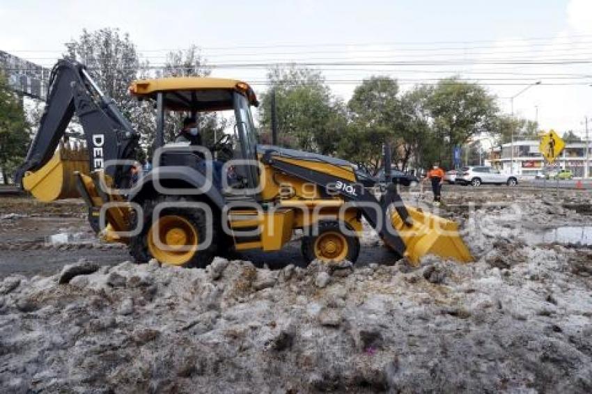 GRANIZO . CIUDAD SATÉLITE