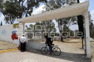 PANTEÓN . DÍA DE LAS MADRES