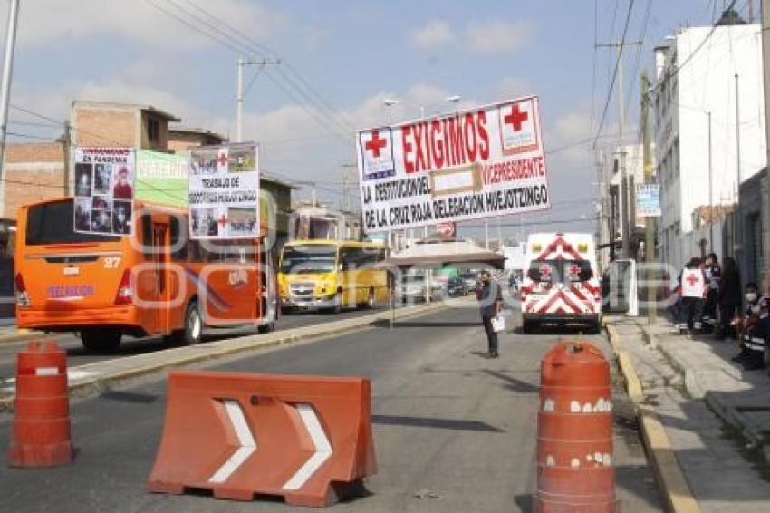 HUEJOTZINGO . PROTESTA CRUZ ROJA